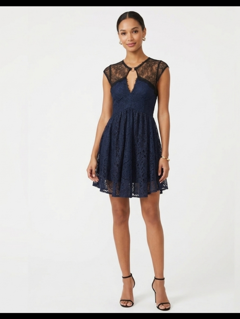 Free People Women's Black Beautiful Sleeveless Lace Shift Dress, Size XS.